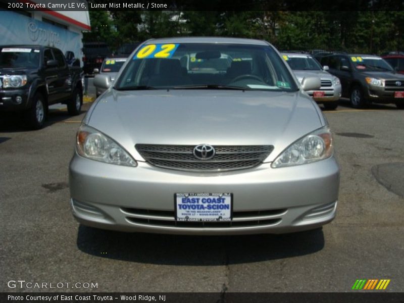 Lunar Mist Metallic / Stone 2002 Toyota Camry LE V6