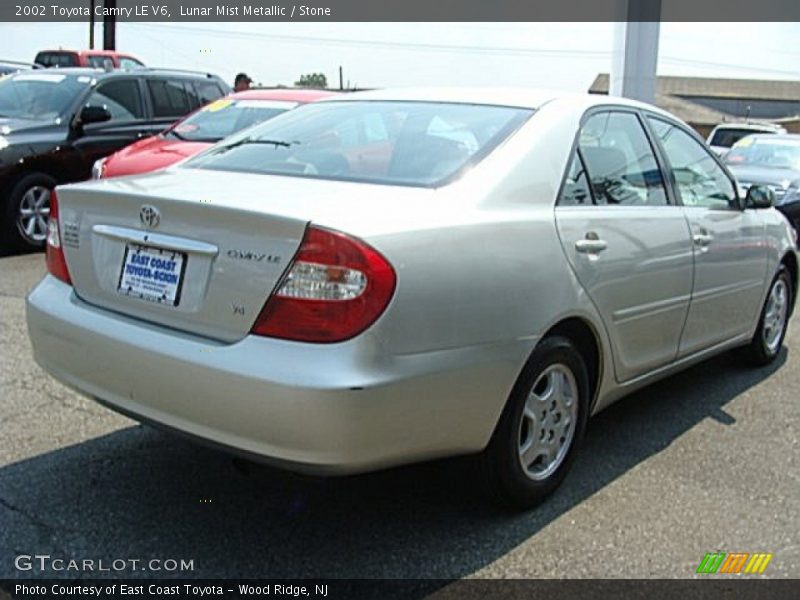 Lunar Mist Metallic / Stone 2002 Toyota Camry LE V6