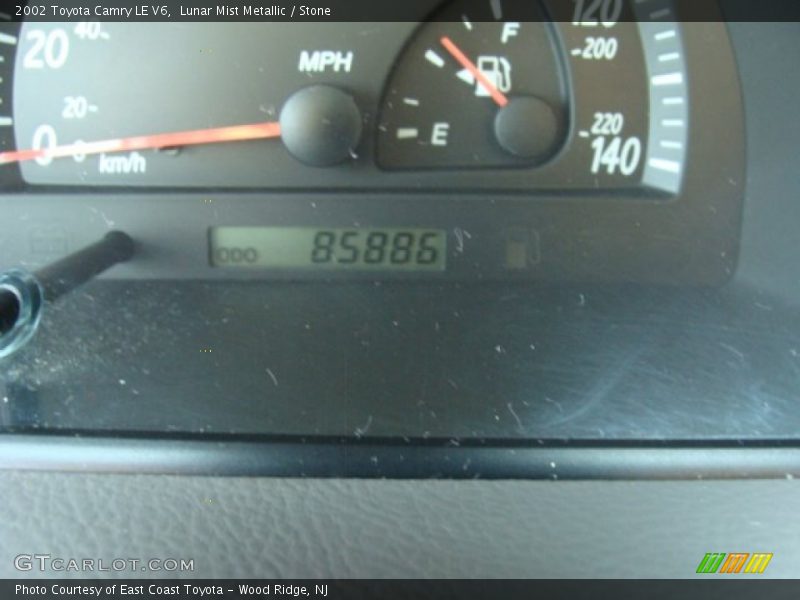 Lunar Mist Metallic / Stone 2002 Toyota Camry LE V6