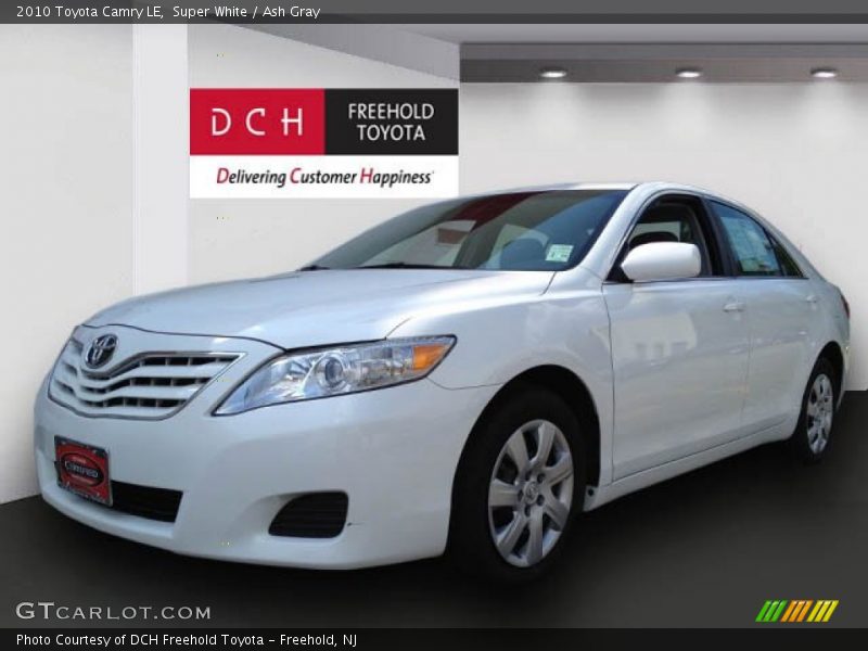 Super White / Ash Gray 2010 Toyota Camry LE