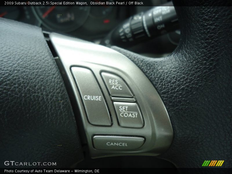 Obsidian Black Pearl / Off Black 2009 Subaru Outback 2.5i Special Edition Wagon