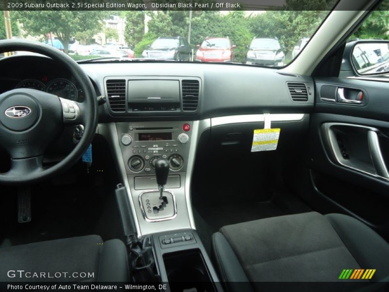 Obsidian Black Pearl / Off Black 2009 Subaru Outback 2.5i Special Edition Wagon