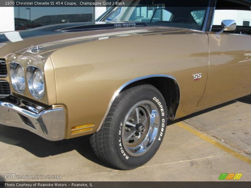 Champagne Gold / Black 1970 Chevrolet Chevelle SS 454 Coupe