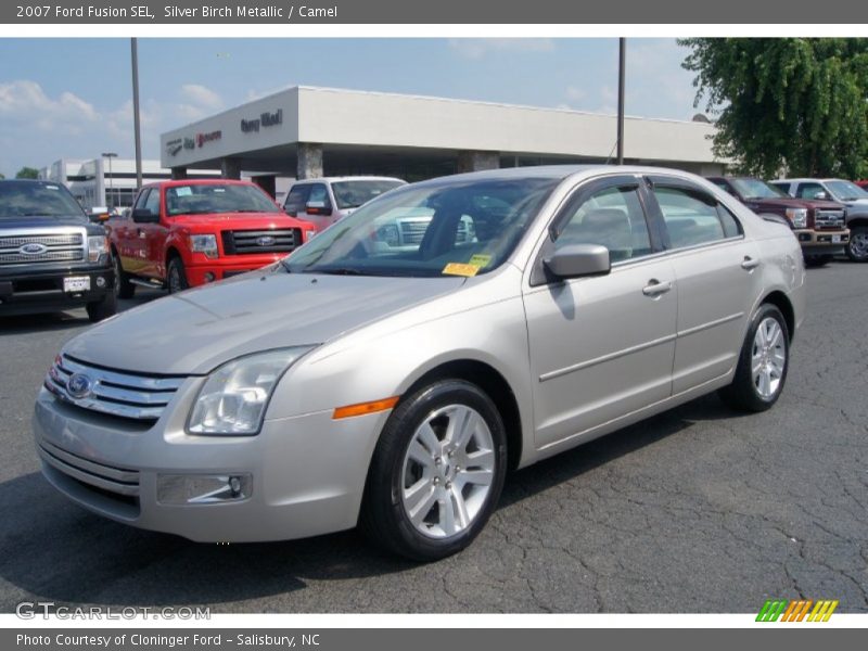 Front 3/4 View of 2007 Fusion SEL