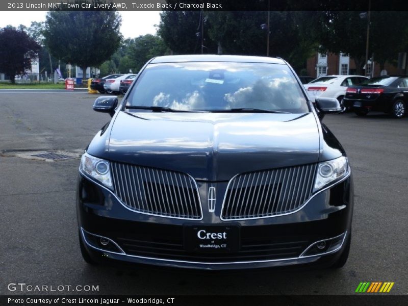 Tuxedo Black / Charcoal Black 2013 Lincoln MKT Town Car Livery AWD