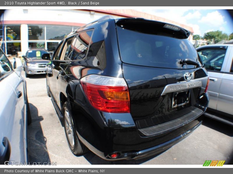 Black / Sand Beige 2010 Toyota Highlander Sport 4WD