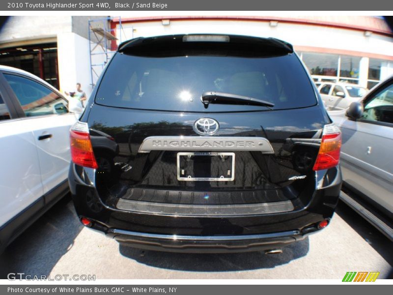 Black / Sand Beige 2010 Toyota Highlander Sport 4WD