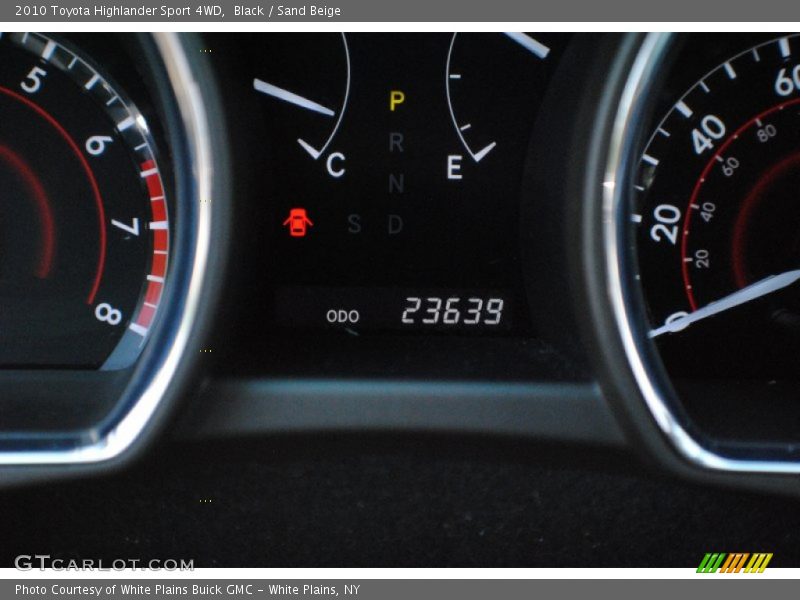Black / Sand Beige 2010 Toyota Highlander Sport 4WD