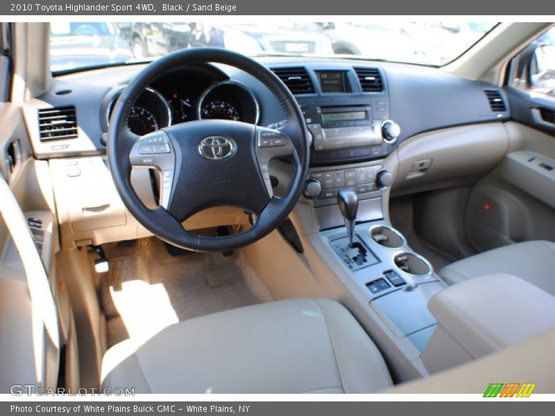 Black / Sand Beige 2010 Toyota Highlander Sport 4WD