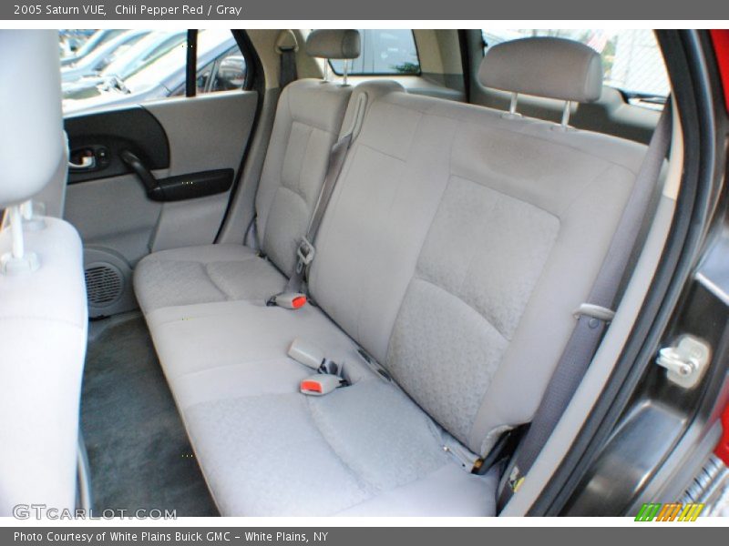 Chili Pepper Red / Gray 2005 Saturn VUE