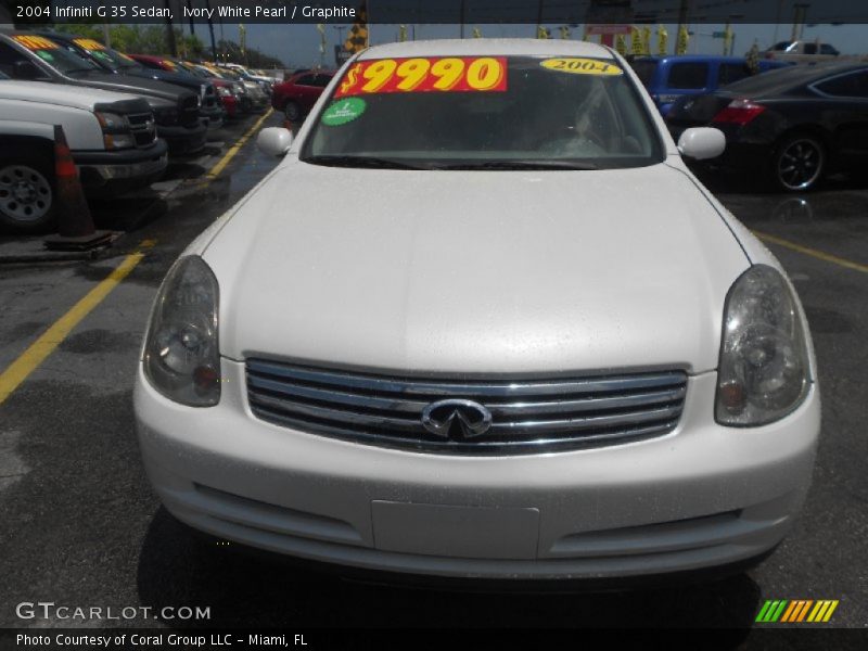 Ivory White Pearl / Graphite 2004 Infiniti G 35 Sedan