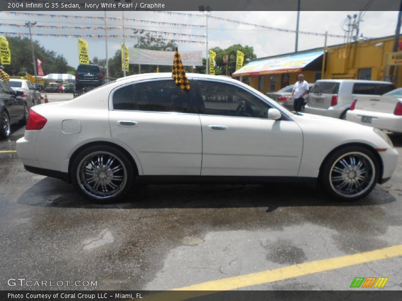 Ivory White Pearl / Graphite 2004 Infiniti G 35 Sedan