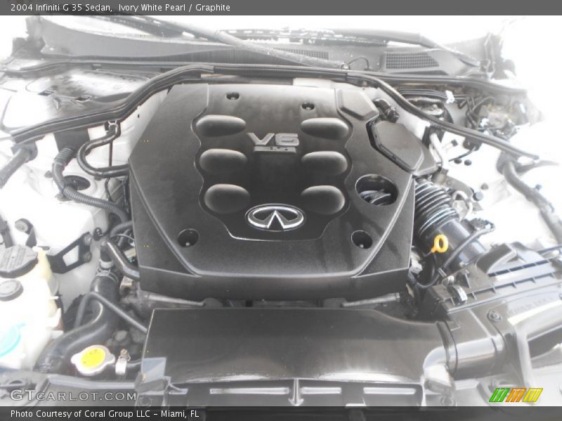Ivory White Pearl / Graphite 2004 Infiniti G 35 Sedan