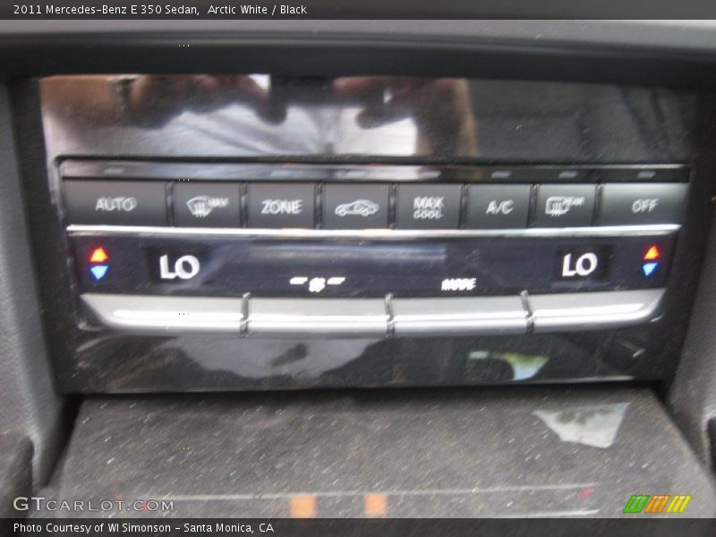 Arctic White / Black 2011 Mercedes-Benz E 350 Sedan