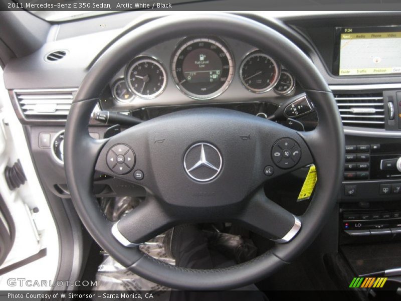 Arctic White / Black 2011 Mercedes-Benz E 350 Sedan