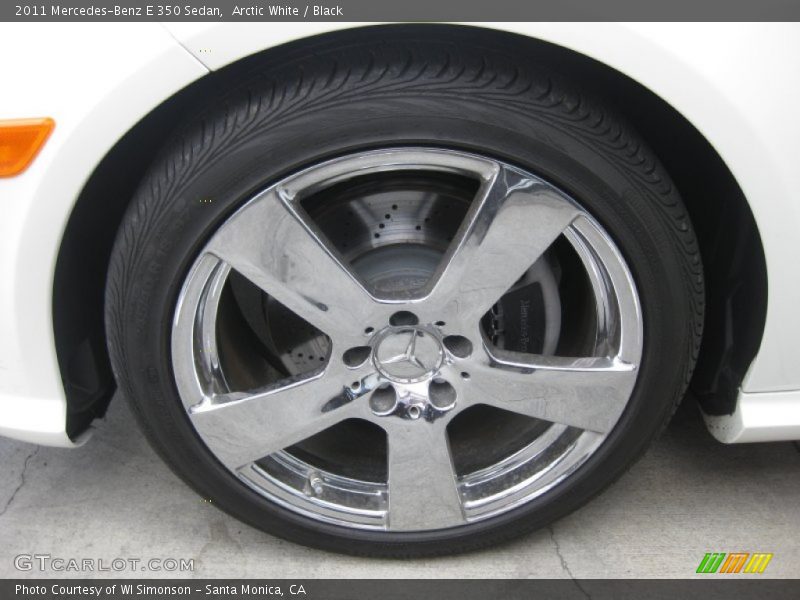 Arctic White / Black 2011 Mercedes-Benz E 350 Sedan