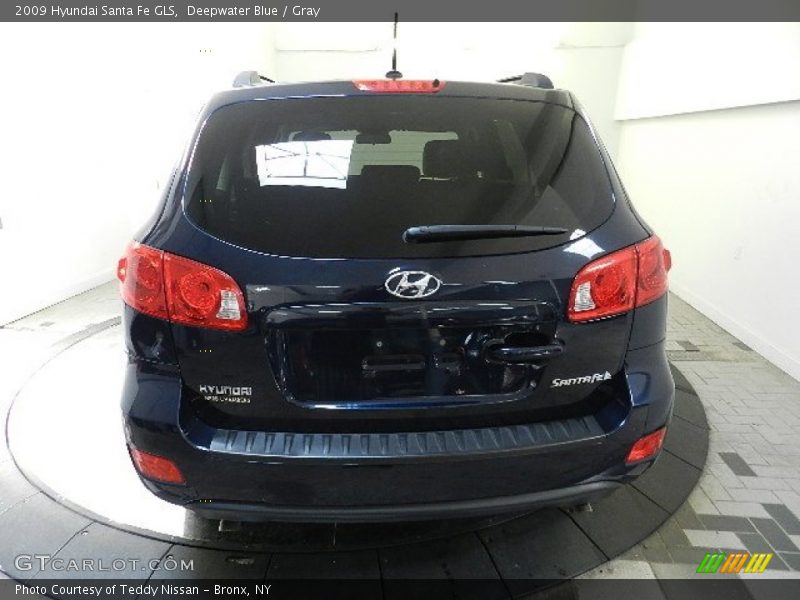 Deepwater Blue / Gray 2009 Hyundai Santa Fe GLS