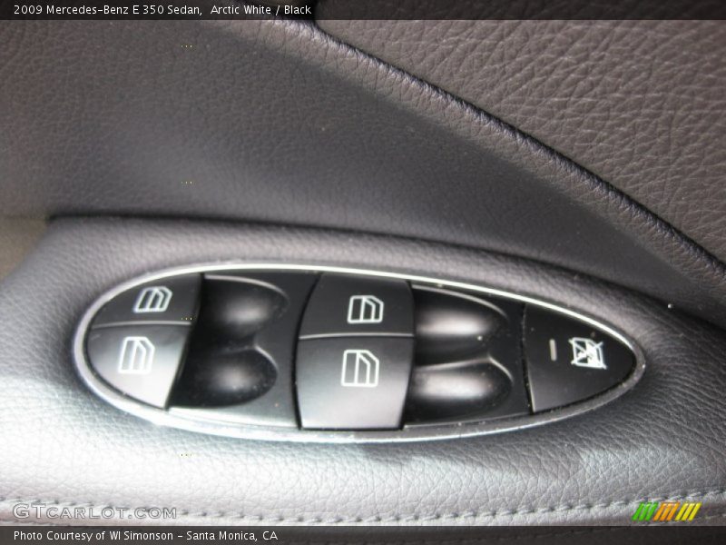 Arctic White / Black 2009 Mercedes-Benz E 350 Sedan
