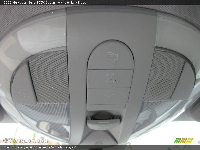 Arctic White / Black 2009 Mercedes-Benz E 350 Sedan