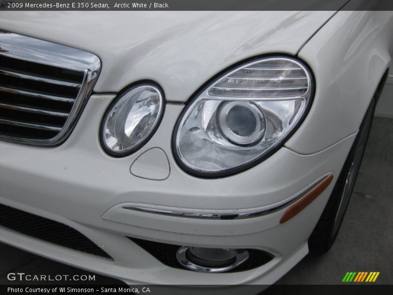 Arctic White / Black 2009 Mercedes-Benz E 350 Sedan