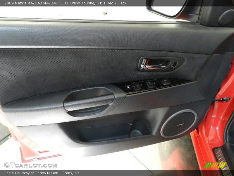 Door Panel of 2009 MAZDA3 MAZDASPEED3 Grand Touring