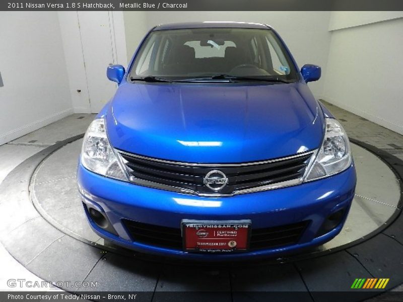 Metallic Blue / Charcoal 2011 Nissan Versa 1.8 S Hatchback