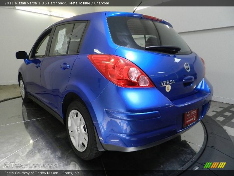 Metallic Blue / Charcoal 2011 Nissan Versa 1.8 S Hatchback