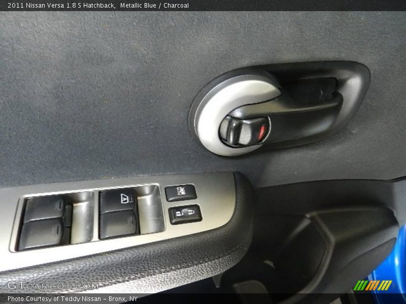 Metallic Blue / Charcoal 2011 Nissan Versa 1.8 S Hatchback