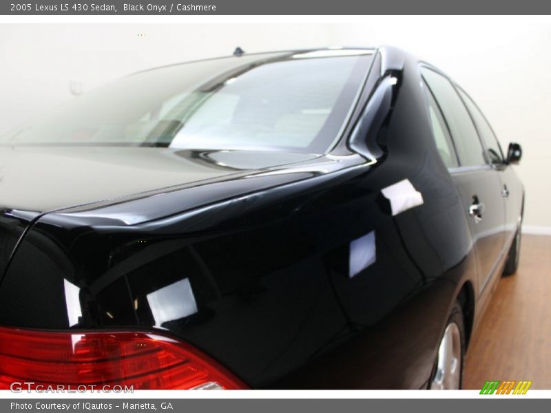 Black Onyx / Cashmere 2005 Lexus LS 430 Sedan