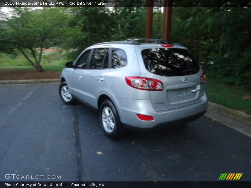 Radiant Silver / Gray 2010 Hyundai Santa Fe GLS 4WD