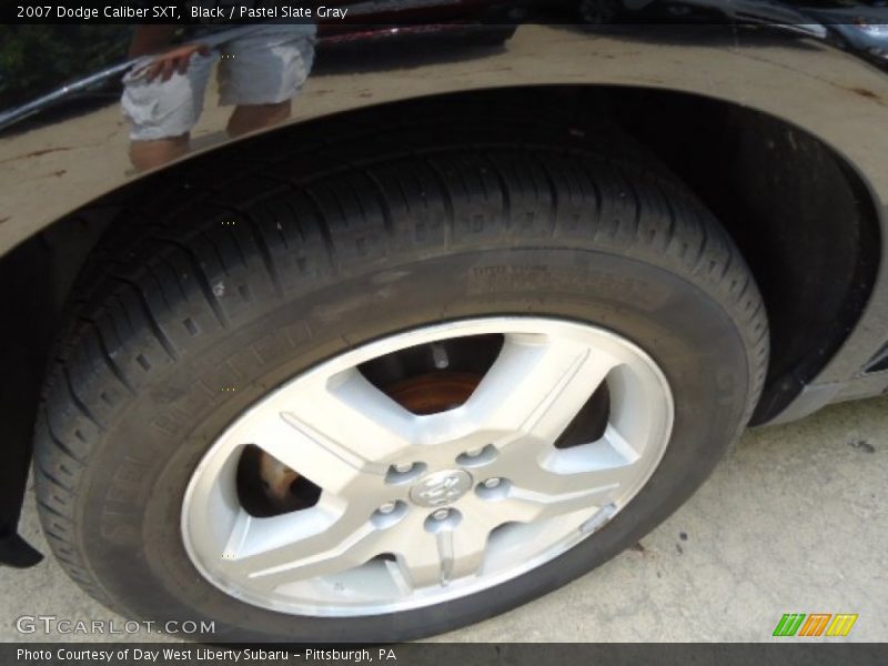 Black / Pastel Slate Gray 2007 Dodge Caliber SXT
