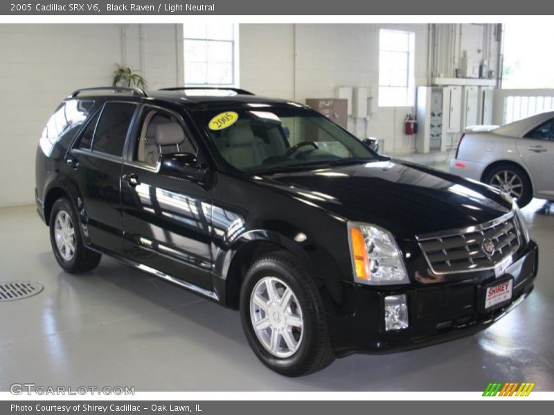 Black Raven / Light Neutral 2005 Cadillac SRX V6