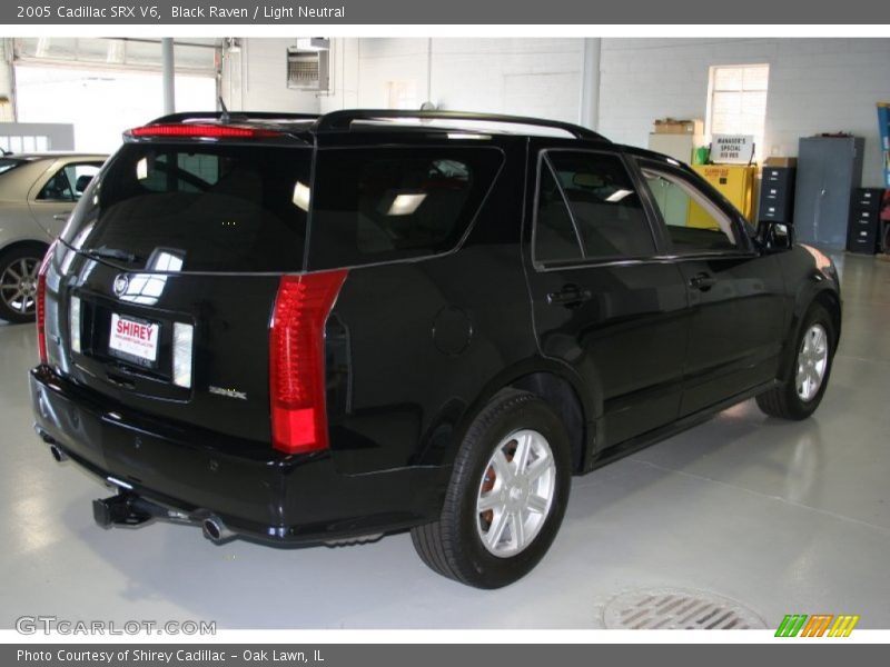 Black Raven / Light Neutral 2005 Cadillac SRX V6