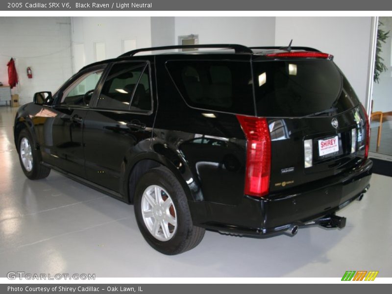 Black Raven / Light Neutral 2005 Cadillac SRX V6
