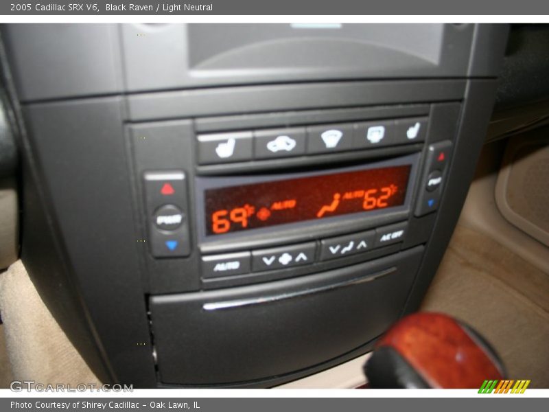 Black Raven / Light Neutral 2005 Cadillac SRX V6