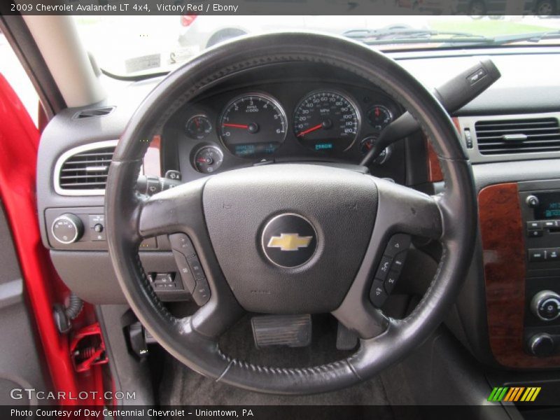Victory Red / Ebony 2009 Chevrolet Avalanche LT 4x4
