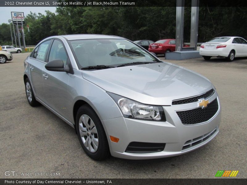 Silver Ice Metallic / Jet Black/Medium Titanium 2012 Chevrolet Cruze LS