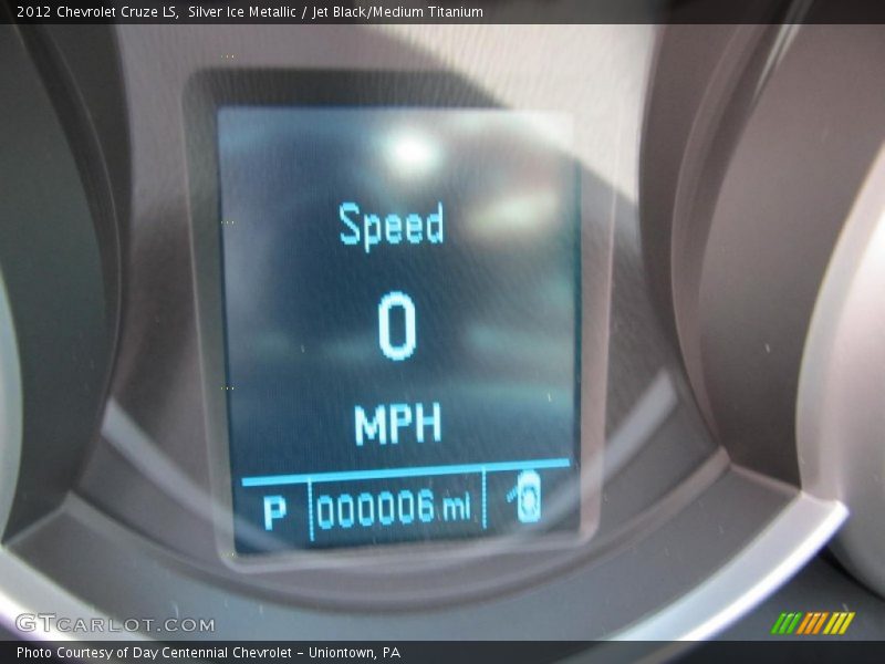 Silver Ice Metallic / Jet Black/Medium Titanium 2012 Chevrolet Cruze LS