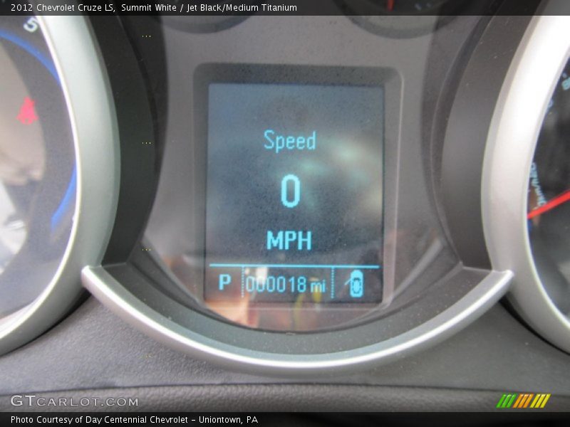 Summit White / Jet Black/Medium Titanium 2012 Chevrolet Cruze LS