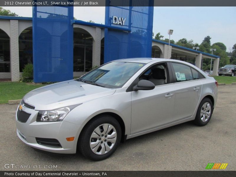 Silver Ice Metallic / Jet Black 2012 Chevrolet Cruze LT