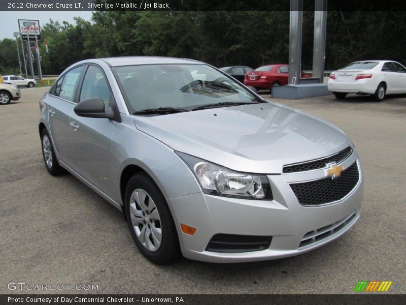 Silver Ice Metallic / Jet Black 2012 Chevrolet Cruze LT