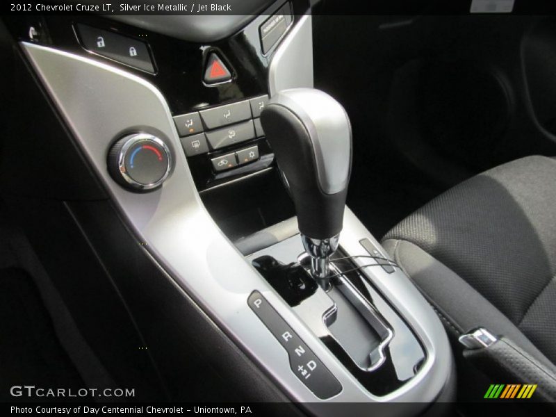 Silver Ice Metallic / Jet Black 2012 Chevrolet Cruze LT