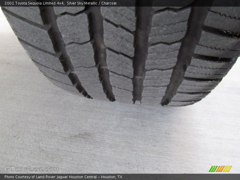 Silver Sky Metallic / Charcoal 2001 Toyota Sequoia Limited 4x4