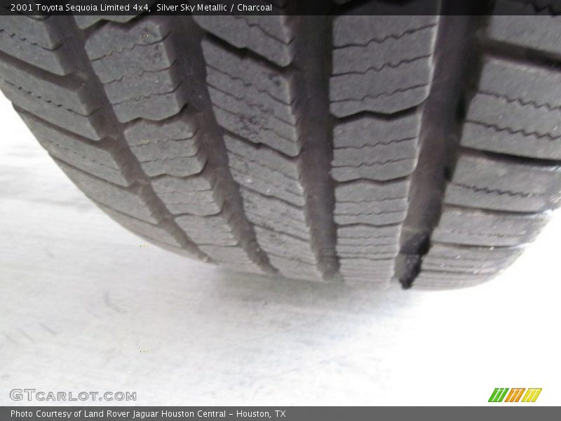 Silver Sky Metallic / Charcoal 2001 Toyota Sequoia Limited 4x4