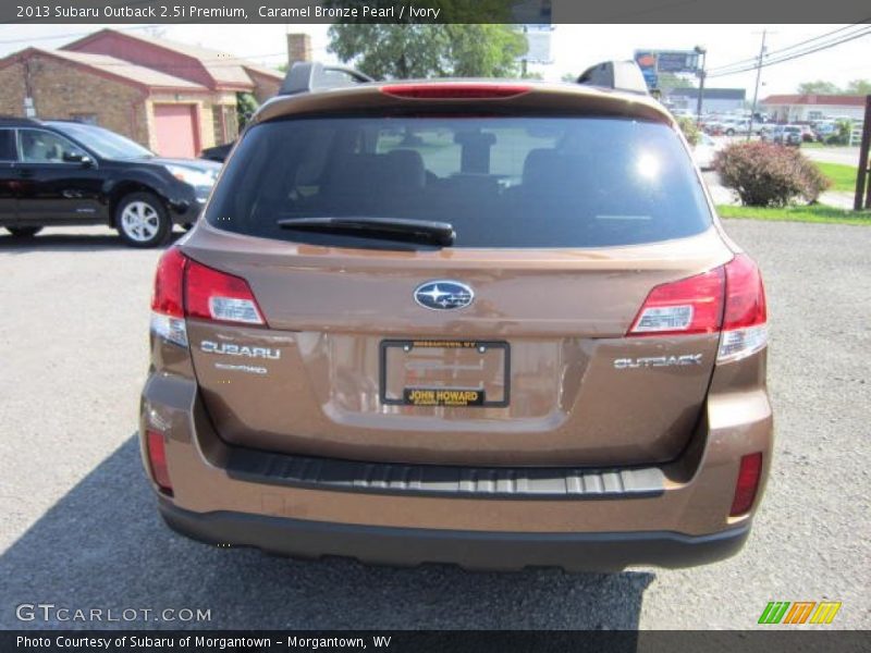 Caramel Bronze Pearl / Ivory 2013 Subaru Outback 2.5i Premium
