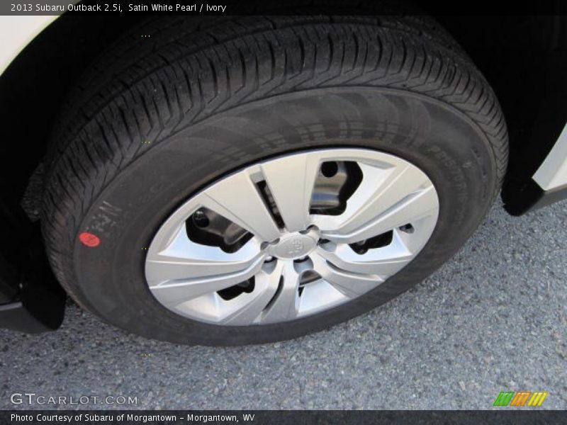 Satin White Pearl / Ivory 2013 Subaru Outback 2.5i