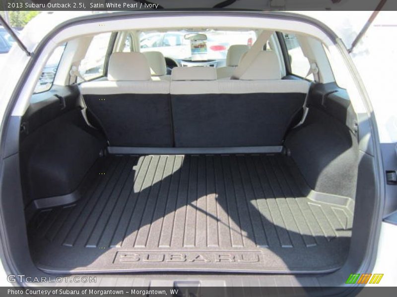 Satin White Pearl / Ivory 2013 Subaru Outback 2.5i