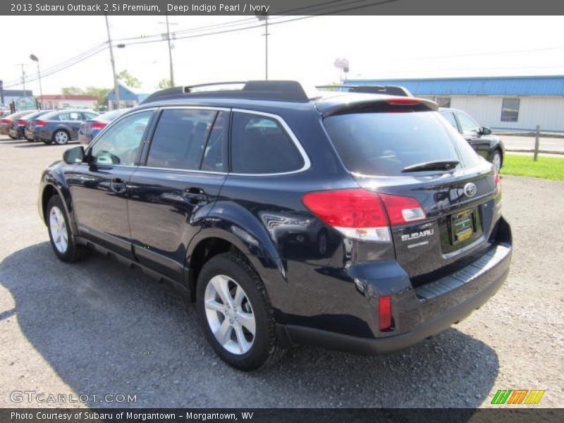 Deep Indigo Pearl / Ivory 2013 Subaru Outback 2.5i Premium