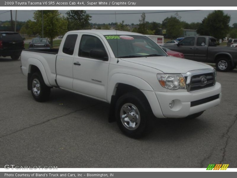 Super White / Graphite Gray 2009 Toyota Tacoma V6 SR5 Access Cab 4x4