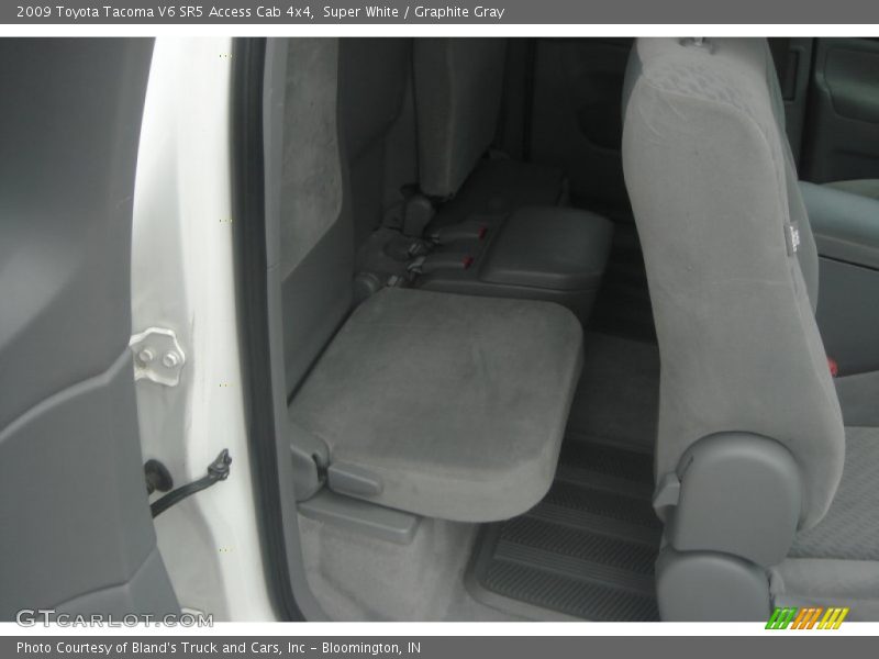 Super White / Graphite Gray 2009 Toyota Tacoma V6 SR5 Access Cab 4x4
